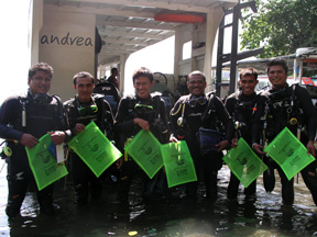 You are currently viewing Scuba Travel Ventures Takes Action to Fight Trash Issue in North Sulawesi